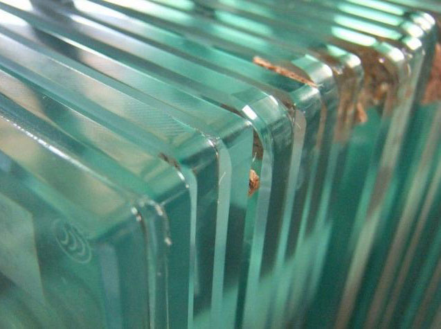 湖北钢化玻璃厂家介绍为什么玻璃会突然断裂